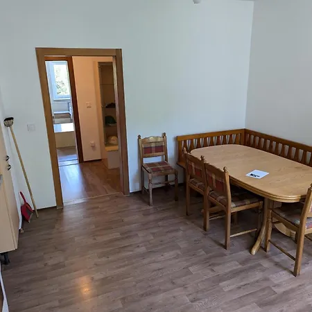 Апартаменты Arbeiterwohnung Хемниц