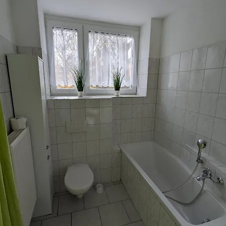 Arbeiterwohnung *